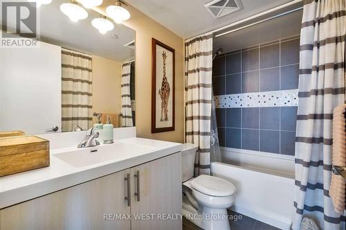 730 - 36 Via Bagnato Avenue, Toronto, ON - Indoor Photo Showing Bathroom