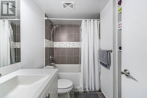 730 - 36 Via Bagnato Avenue, Toronto, ON - Indoor Photo Showing Bathroom