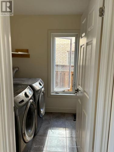 45 Keith Crescent, Niagara-On-The-Lake, ON - Indoor Photo Showing Laundry Room