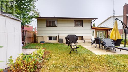 119 Hillbrook Crescent, Kitchener, ON - Outdoor With Exterior