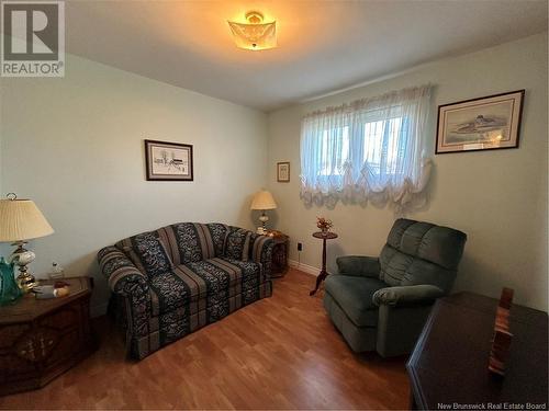 73 Weyburn Road, Moncton, NB - Indoor Photo Showing Living Room