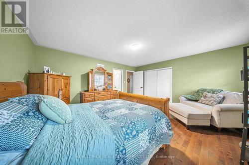 35 Hurst Street, Halton Hills, ON - Indoor Photo Showing Bedroom