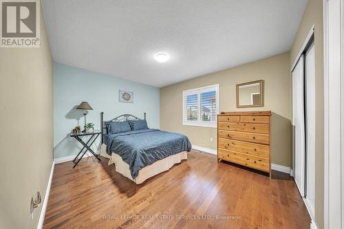 35 Hurst Street, Halton Hills, ON - Indoor Photo Showing Bedroom