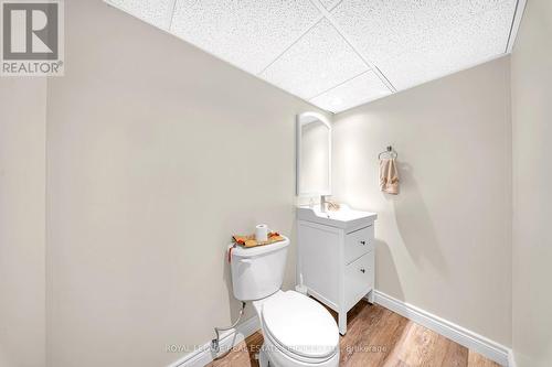 35 Hurst Street, Halton Hills, ON - Indoor Photo Showing Bathroom