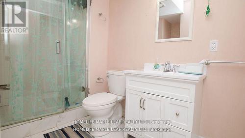 44 Eaglesprings Crescent, Brampton, ON - Indoor Photo Showing Bathroom