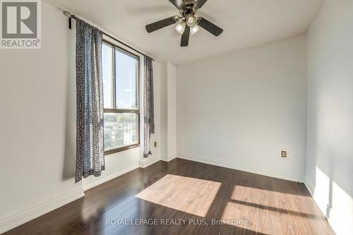 1403 - 3170 Kirwin Avenue, Mississauga, ON - Indoor Photo Showing Other Room