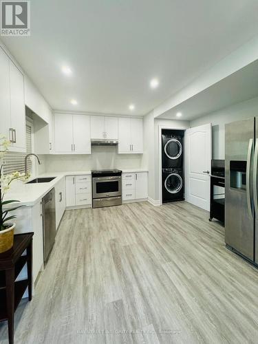 #Lower - 3225 Meadow Marsh Crescent, Oakville, ON - Indoor Photo Showing Kitchen