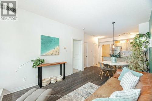 208 - 3515 Kariya Drive, Mississauga, ON - Indoor Photo Showing Living Room