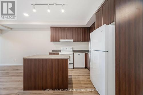 234 - 50 Herrick Avenue, St. Catharines, ON - Indoor Photo Showing Kitchen