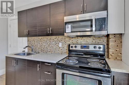 Upper - 24 Stewart Place, Peterborough, ON - Indoor Photo Showing Kitchen With Upgraded Kitchen