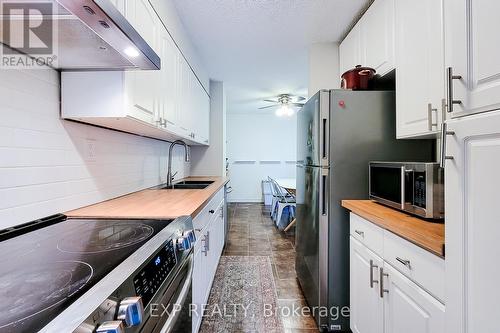 2 - 1300 Upper Ottawa Street, Hamilton, ON - Indoor Photo Showing Kitchen