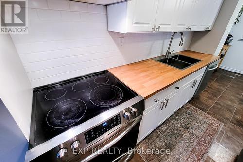 2 - 1300 Upper Ottawa Street, Hamilton, ON - Indoor Photo Showing Laundry Room