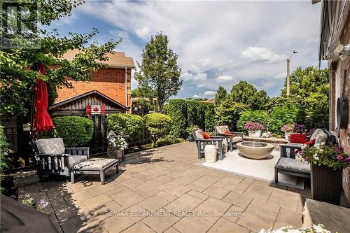 2 Aquasanta Crescent W, Hamilton, ON - Outdoor With Deck Patio Veranda