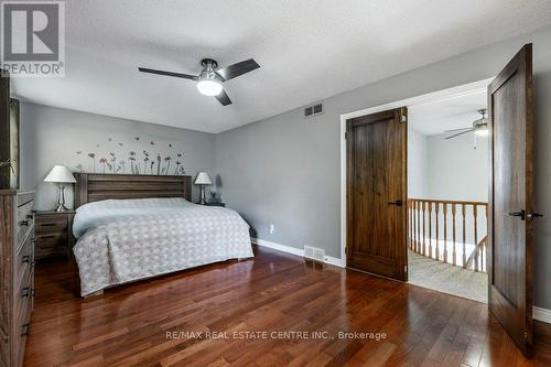 60 Brewster Place, Cambridge, ON - Indoor Photo Showing Bedroom