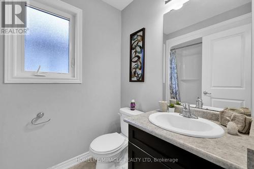 75 Heron Street, Welland, ON - Indoor Photo Showing Bathroom