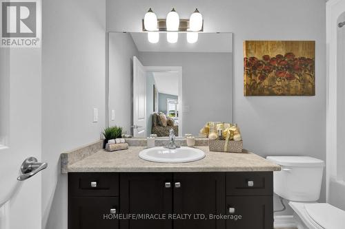 75 Heron Street, Welland, ON - Indoor Photo Showing Bathroom