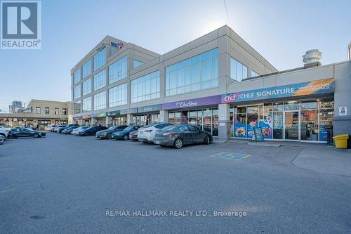 309 - 257 Hemlock Street, Waterloo, ON - Outdoor