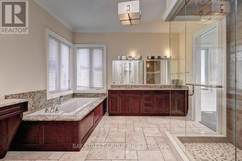 74 Paddock Court, Kitchener, ON - Indoor Photo Showing Bathroom