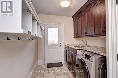 74 Paddock Court, Kitchener, ON - Indoor Photo Showing Laundry Room