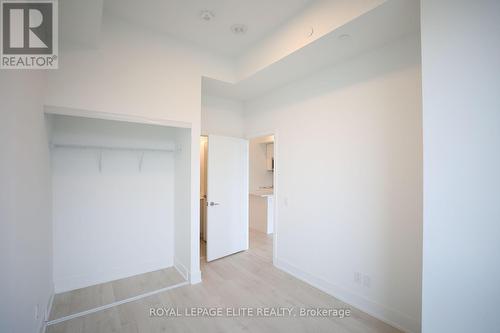 229 - 181 Sheppard Avenue E, Toronto, ON - Indoor Photo Showing Other Room