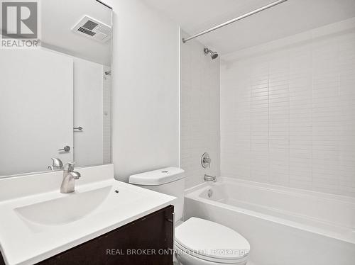 511 - 96 St Patrick Street, Toronto, ON - Indoor Photo Showing Bathroom