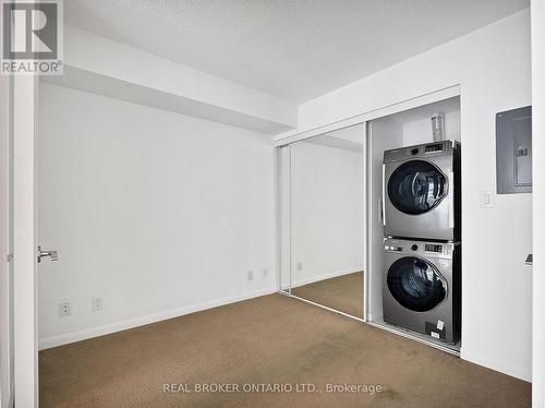 511 - 96 St Patrick Street, Toronto, ON - Indoor Photo Showing Laundry Room