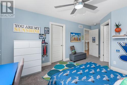 196 Francis Court, Windsor, ON - Indoor Photo Showing Bedroom