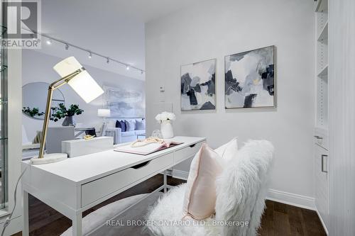 104 - 21 Scollard Street, Toronto, ON - Indoor Photo Showing Dining Room