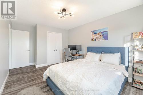 35 Heaslip Terrace, Toronto, ON - Indoor Photo Showing Bedroom