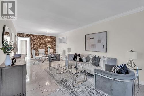 94 Waringstown Drive, Toronto, ON - Indoor Photo Showing Living Room