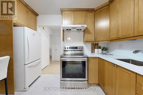 4 Highhill Drive, Toronto, ON - Indoor Photo Showing Kitchen