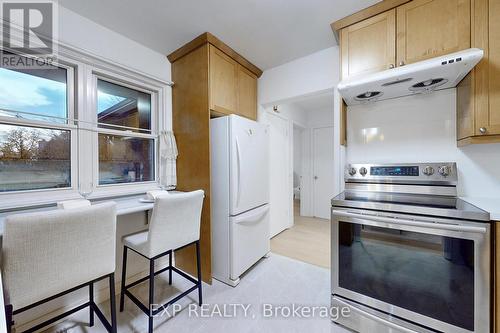 4 Highhill Drive, Toronto, ON - Indoor Photo Showing Kitchen