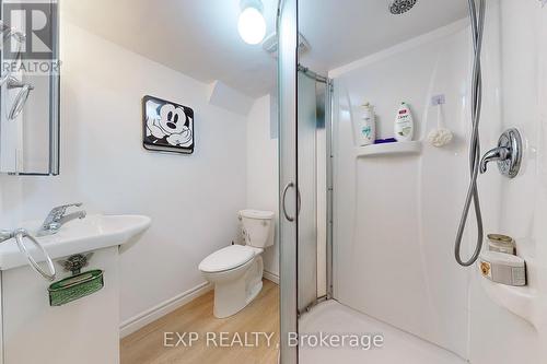 4 Highhill Drive, Toronto, ON - Indoor Photo Showing Bathroom