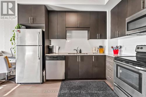 1603 - 9500 Markham Road, Markham, ON - Indoor Photo Showing Kitchen With Double Sink With Upgraded Kitchen