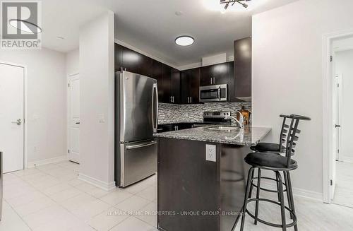 417 - 7325 Markham Road, Markham, ON - Indoor Photo Showing Kitchen With Stainless Steel Kitchen With Upgraded Kitchen