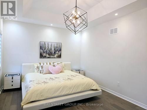 404 Baker Hill Boulevard, Whitchurch-Stouffville, ON - Indoor Photo Showing Bedroom