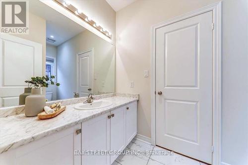 404 Baker Hill Boulevard, Whitchurch-Stouffville, ON - Indoor Photo Showing Bathroom