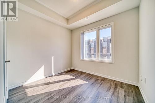 121 Honeycrisp Crest Way, Vaughan, ON - Indoor Photo Showing Other Room