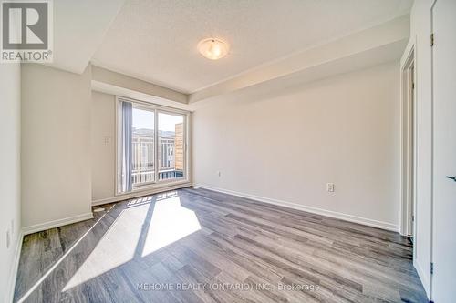 121 Honeycrisp Crest Way, Vaughan, ON - Indoor Photo Showing Other Room