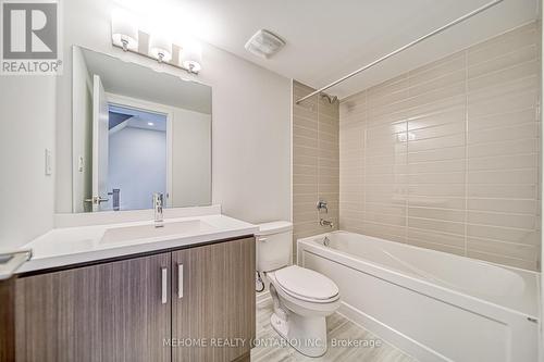 121 Honeycrisp Crest Way, Vaughan, ON - Indoor Photo Showing Bathroom