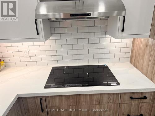 29 North Street N, Barrie, ON - Indoor Photo Showing Kitchen