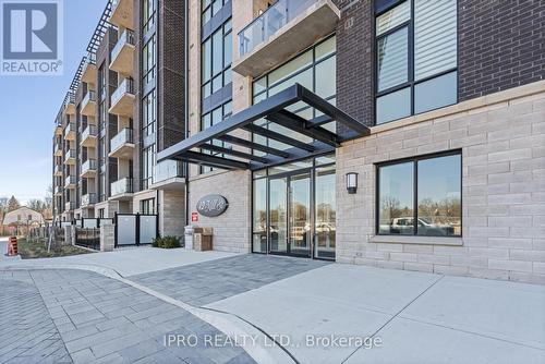 209 - 42 Mill Street, Halton Hills, ON - Outdoor