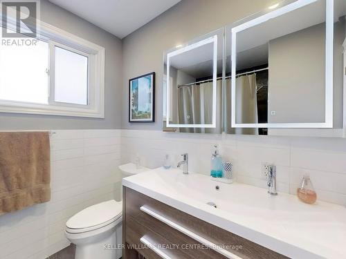 24 North Street, Uxbridge, ON - Indoor Photo Showing Bathroom