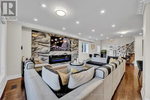 247 Sand Road, East Gwillimbury, ON - Indoor Photo Showing Living Room With Fireplace