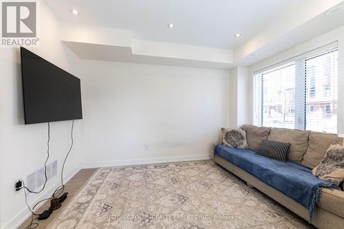 82 William Duncan Road, Toronto, ON - Indoor Photo Showing Other Room