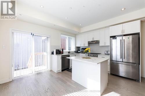 82 William Duncan Road, Toronto, ON - Indoor Photo Showing Kitchen