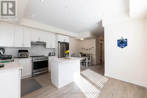 82 William Duncan Road, Toronto, ON - Indoor Photo Showing Kitchen With Upgraded Kitchen