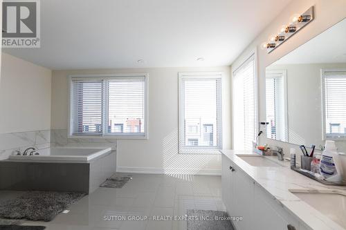 82 William Duncan Road, Toronto, ON - Indoor Photo Showing Bathroom