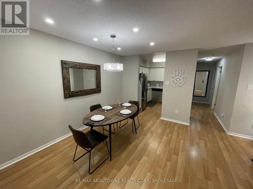 613 - 1512 Pilgrims Way, Oakville, ON - Indoor