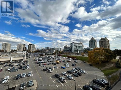 301 - 2885 Bayview Avenue, Toronto, ON - Outdoor With View